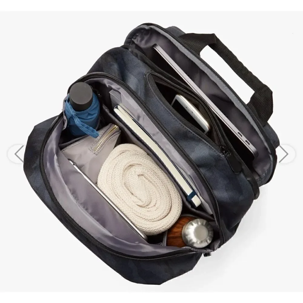 Lo & Sons Hanover 2 Unisexe Navy Camo Backpack / NÉW